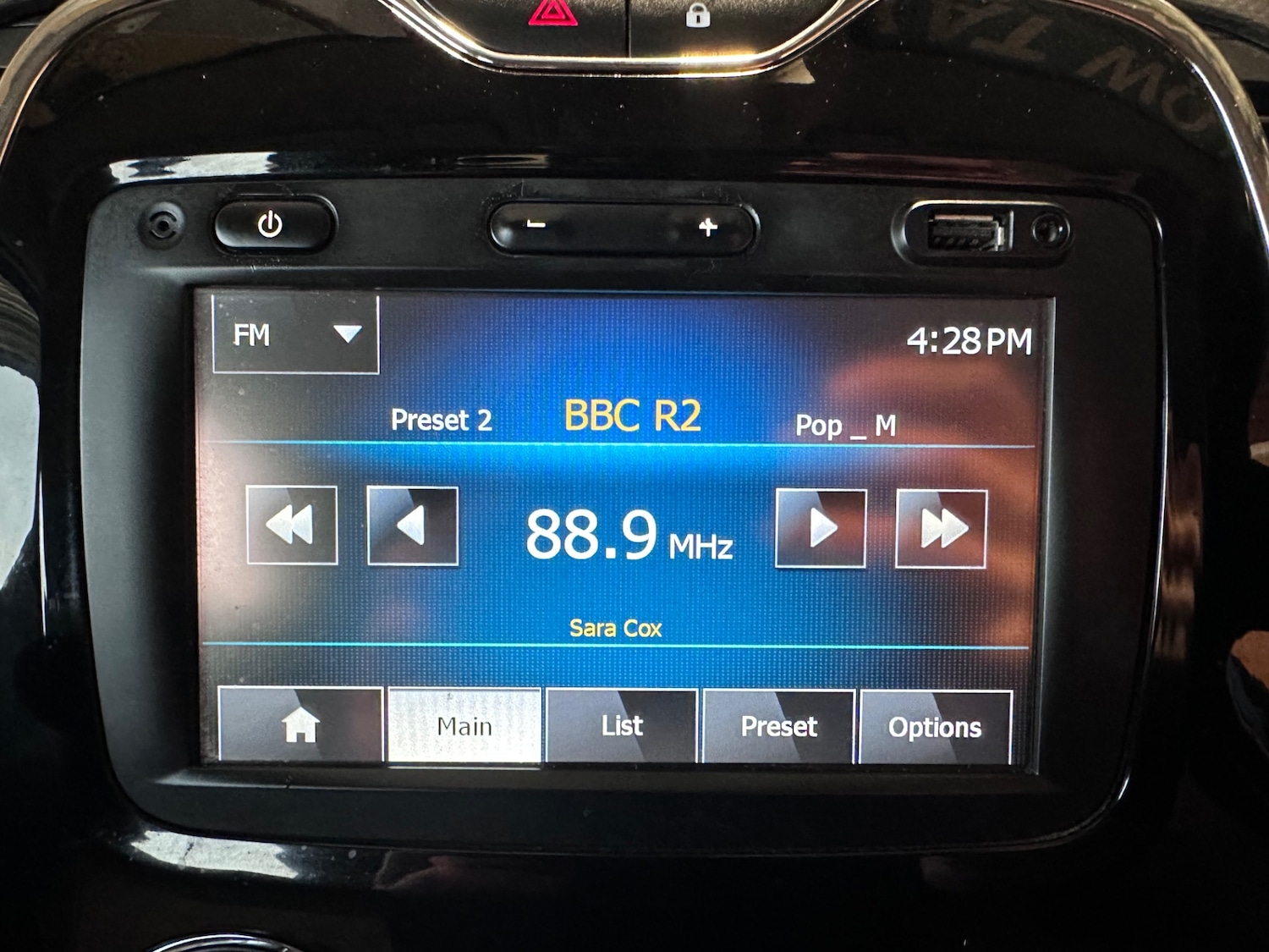 Used Renault Captur 2015 for sale - 77801819: Photo 26