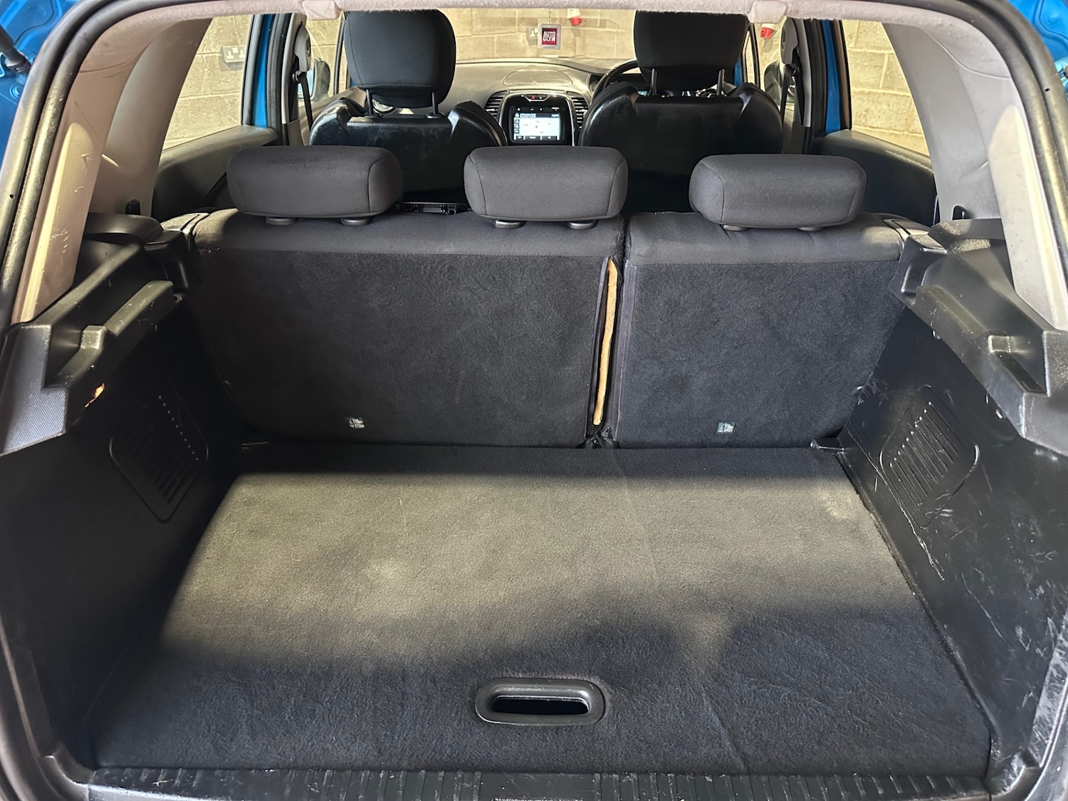 Used Renault Captur 2015 for sale - 77801819: Photo 37