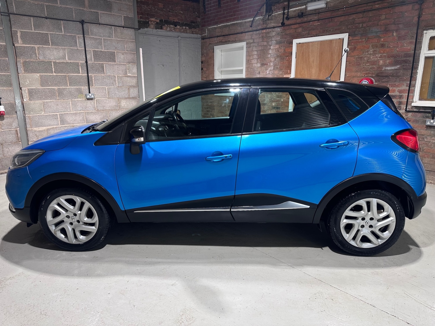 Used Renault Captur 2015 for sale - 77801819: Photo 9