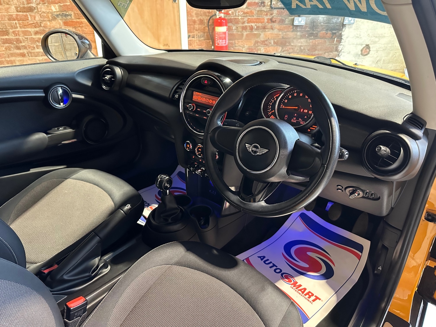 Used MINI Hatch 2016 for sale - 76762478: Photo 13