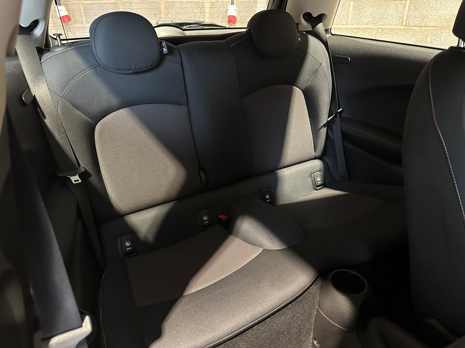 Used MINI Hatch 2016 for sale - 76762478: Photo 24