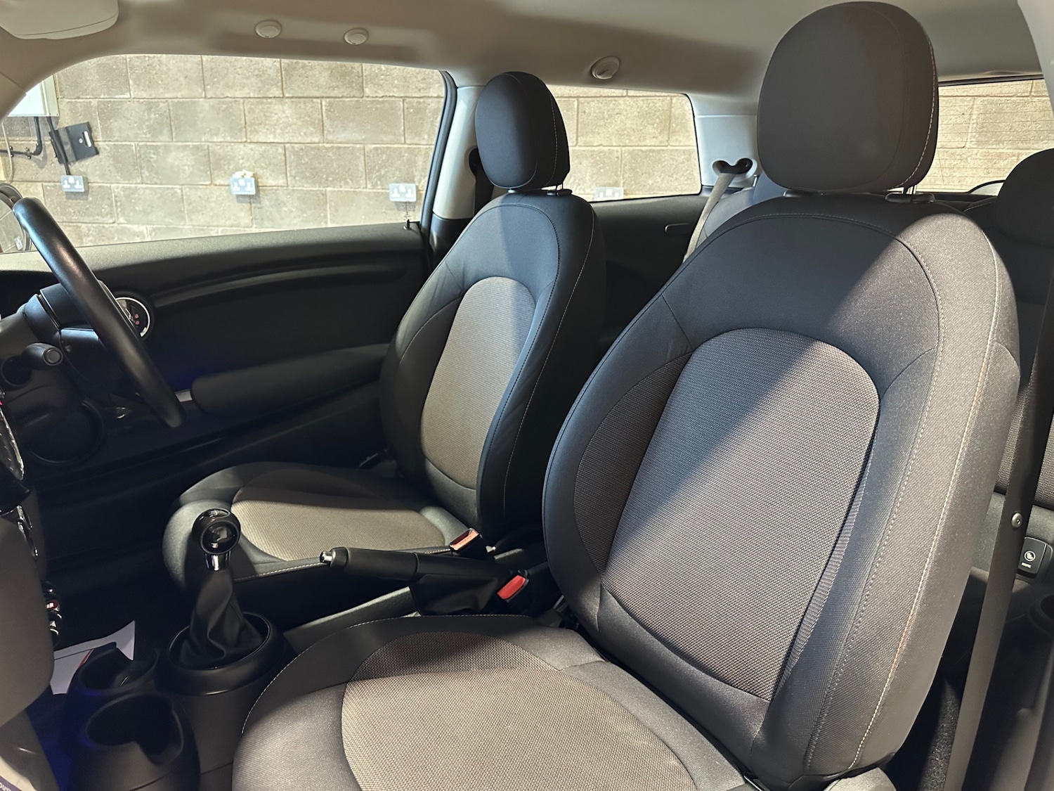 Used MINI Hatch 2016 for sale - 76762478: Photo 28