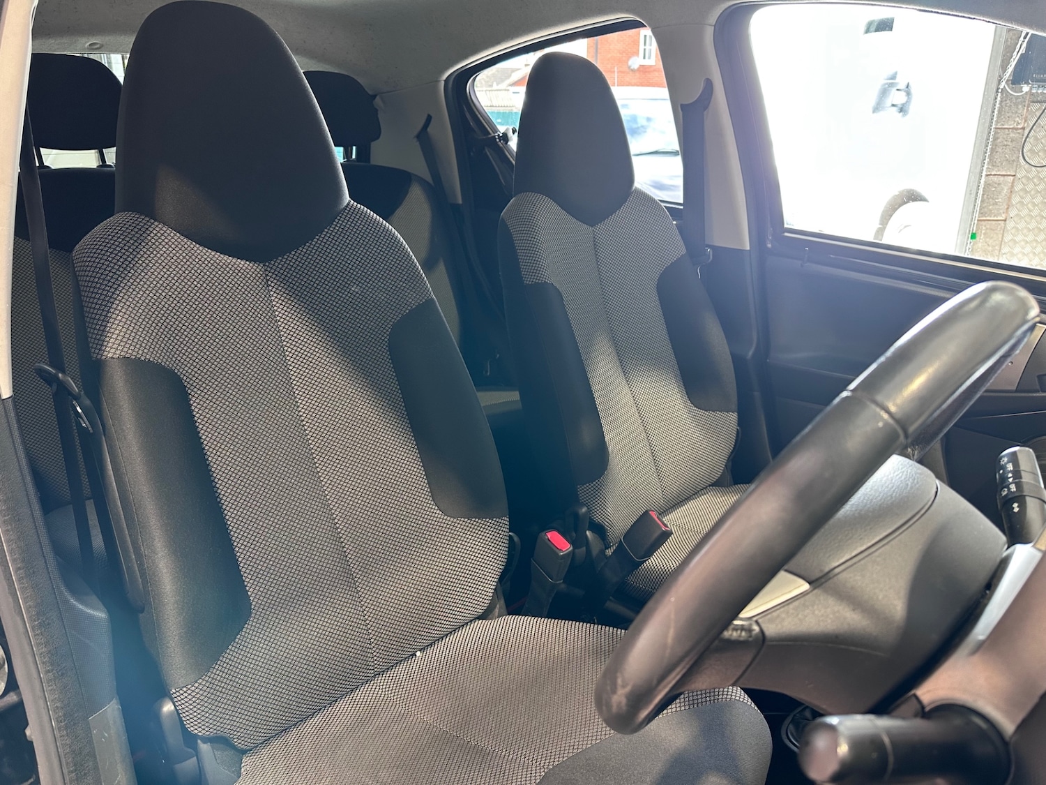 Used Toyota AYGO 2013 for sale - 78027229: Photo 12