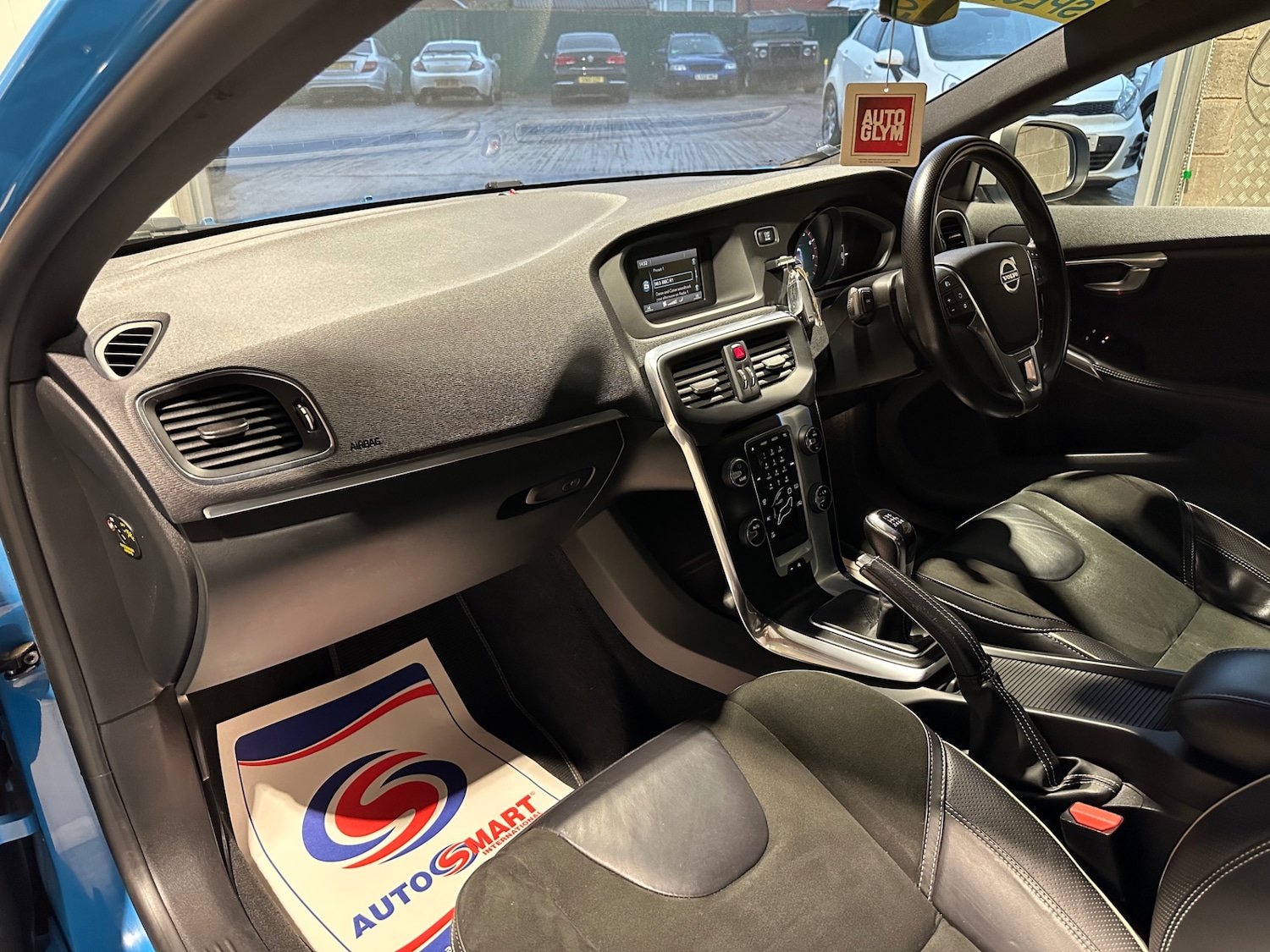 Used Volvo V40 2016 for sale - 76832893: Photo 33