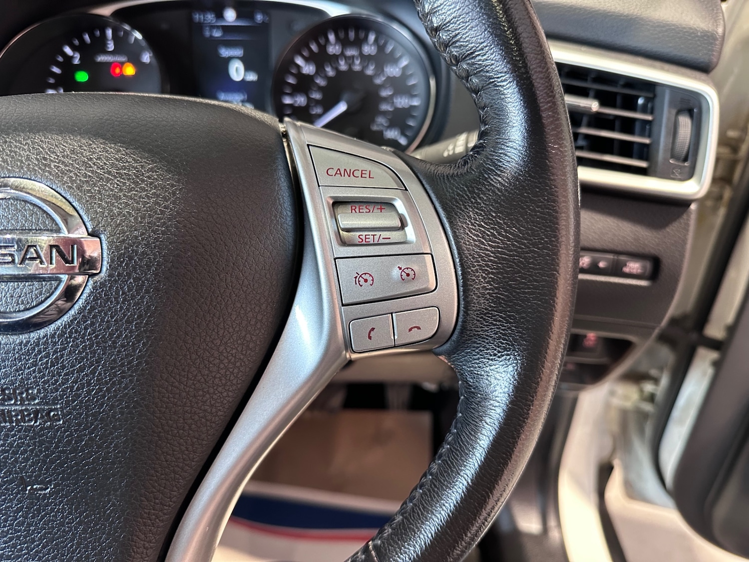 Used Nissan X-Trail 2017 for sale - 77962703: Photo 25