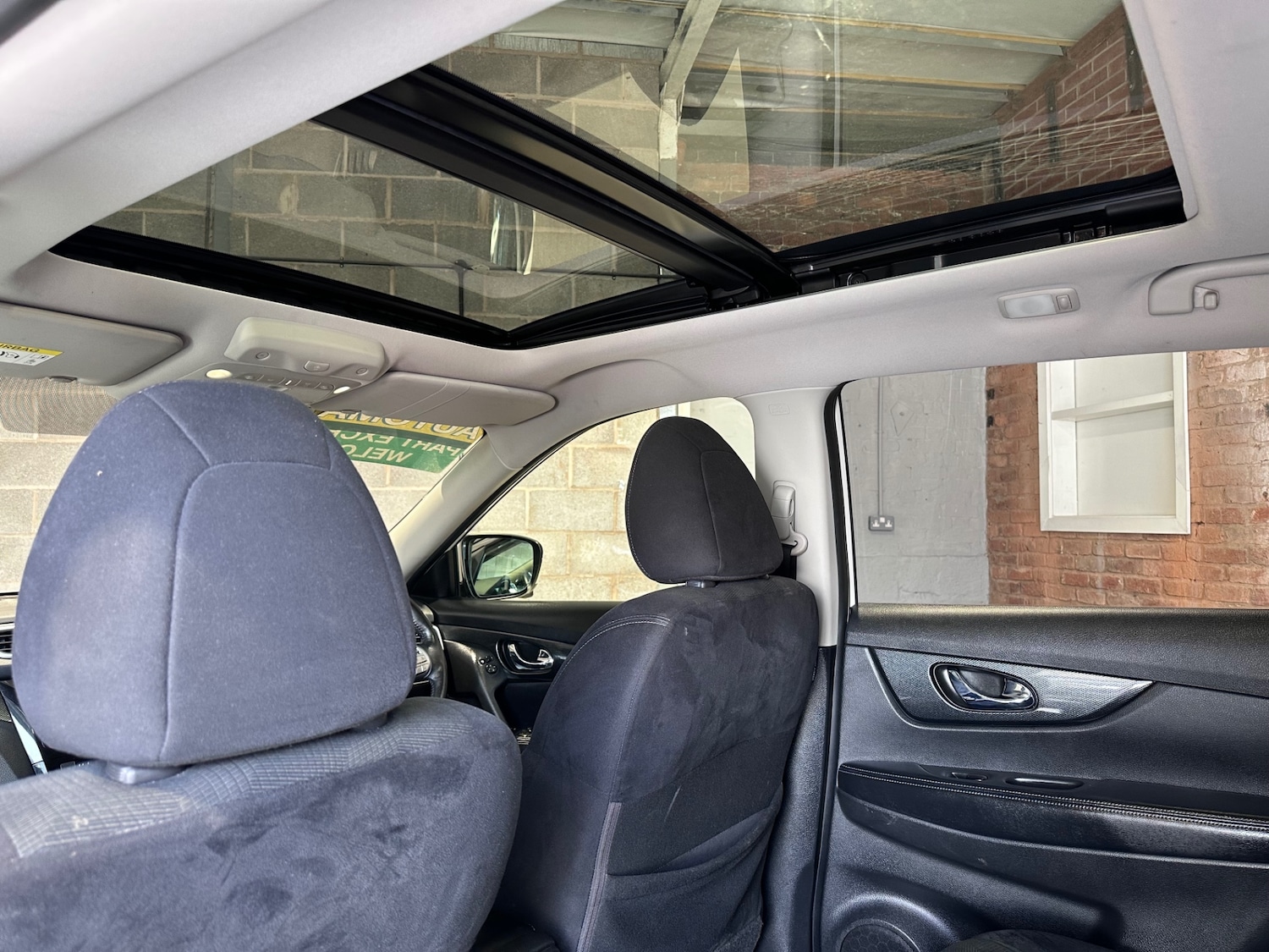 Used Nissan X-Trail 2017 for sale - 77962703: Photo 51