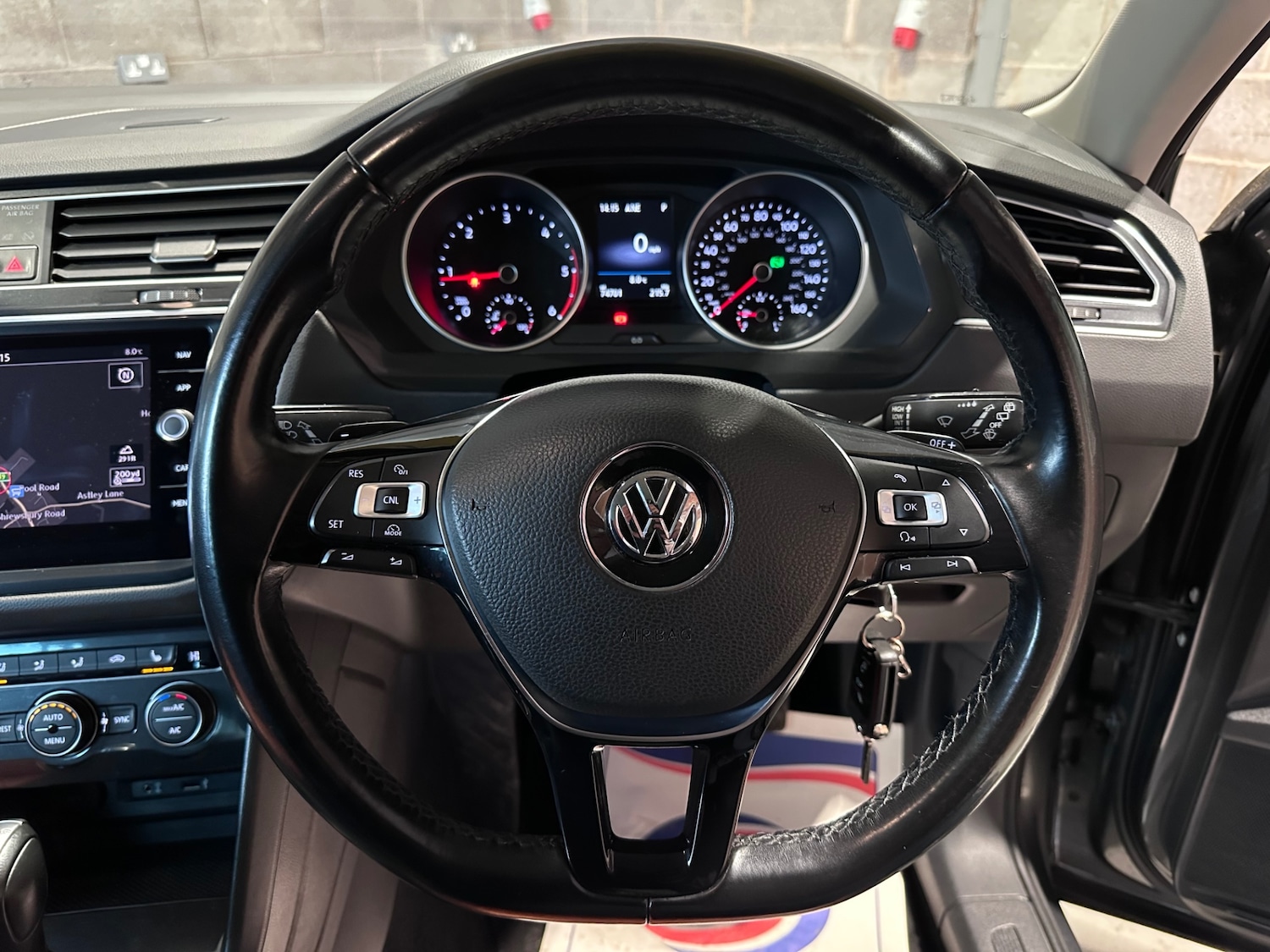 Used Volkswagen Tiguan 2017 for sale - 77618387: Photo 20