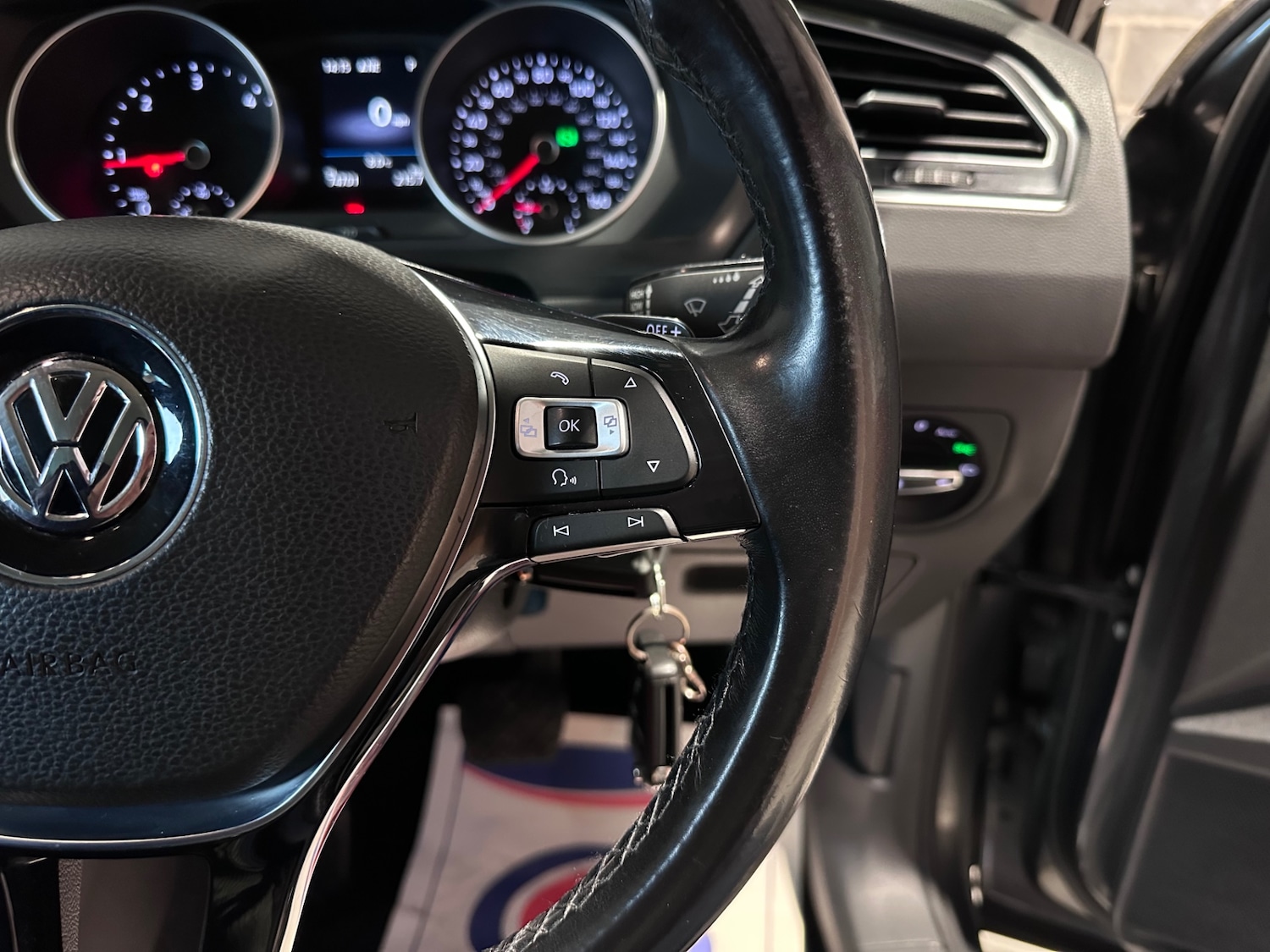 Used Volkswagen Tiguan 2017 for sale - 77618387: Photo 22