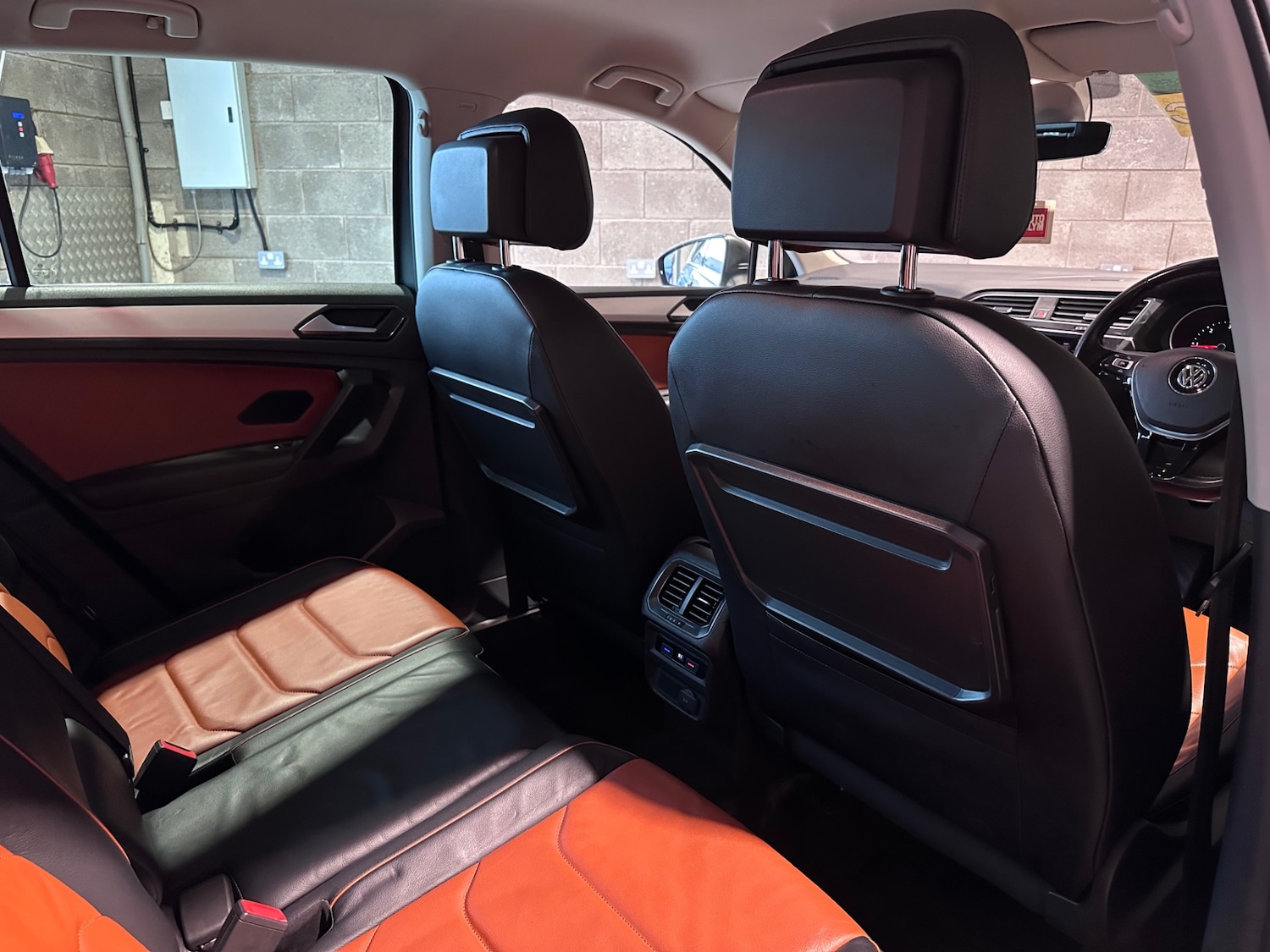 Used Volkswagen Tiguan 2017 for sale - 77618387: Photo 40