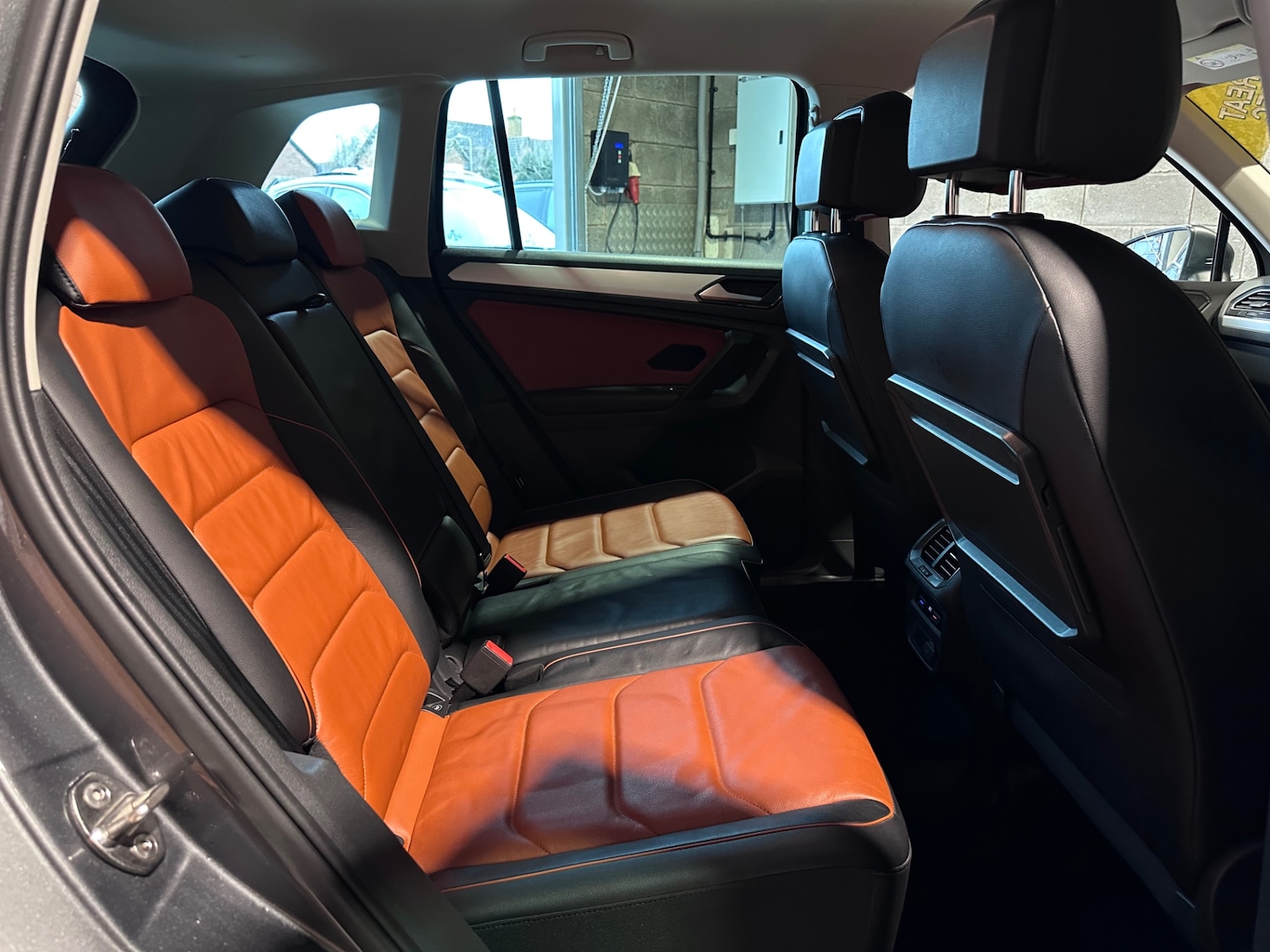 Used Volkswagen Tiguan 2017 for sale - 77618387: Photo 41