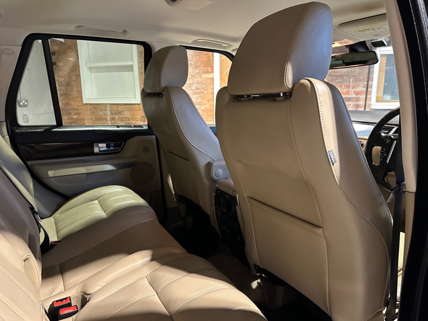 Used Land Rover Range Rover Sport 2010 for sale - 77450080: Photo 27