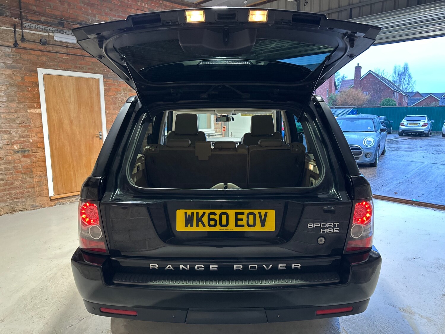 Used Land Rover Range Rover Sport 2010 for sale - 77450080: Photo 29