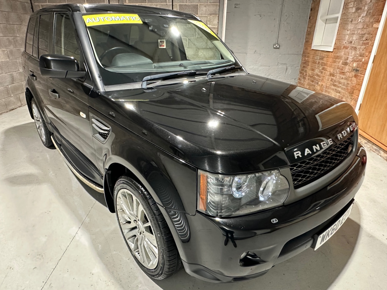 Used Land Rover Range Rover Sport 2010 for sale - 77450080: Photo 4
