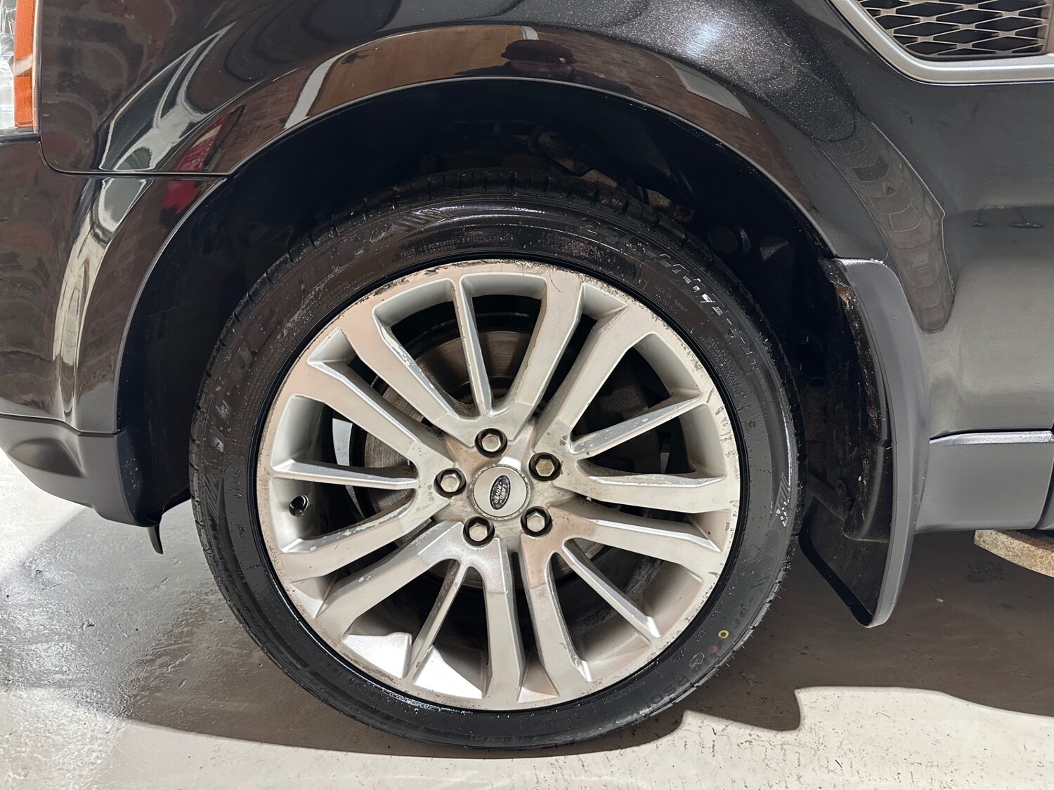 Used Land Rover Range Rover Sport 2010 for sale - 77450080: Photo 50