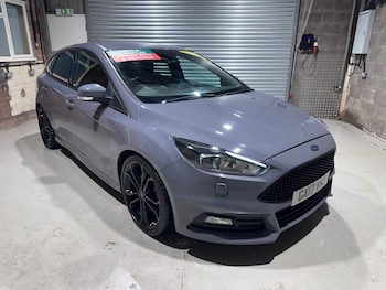 2017 (17) - 2.0T EcoBoost ST-3 5dr