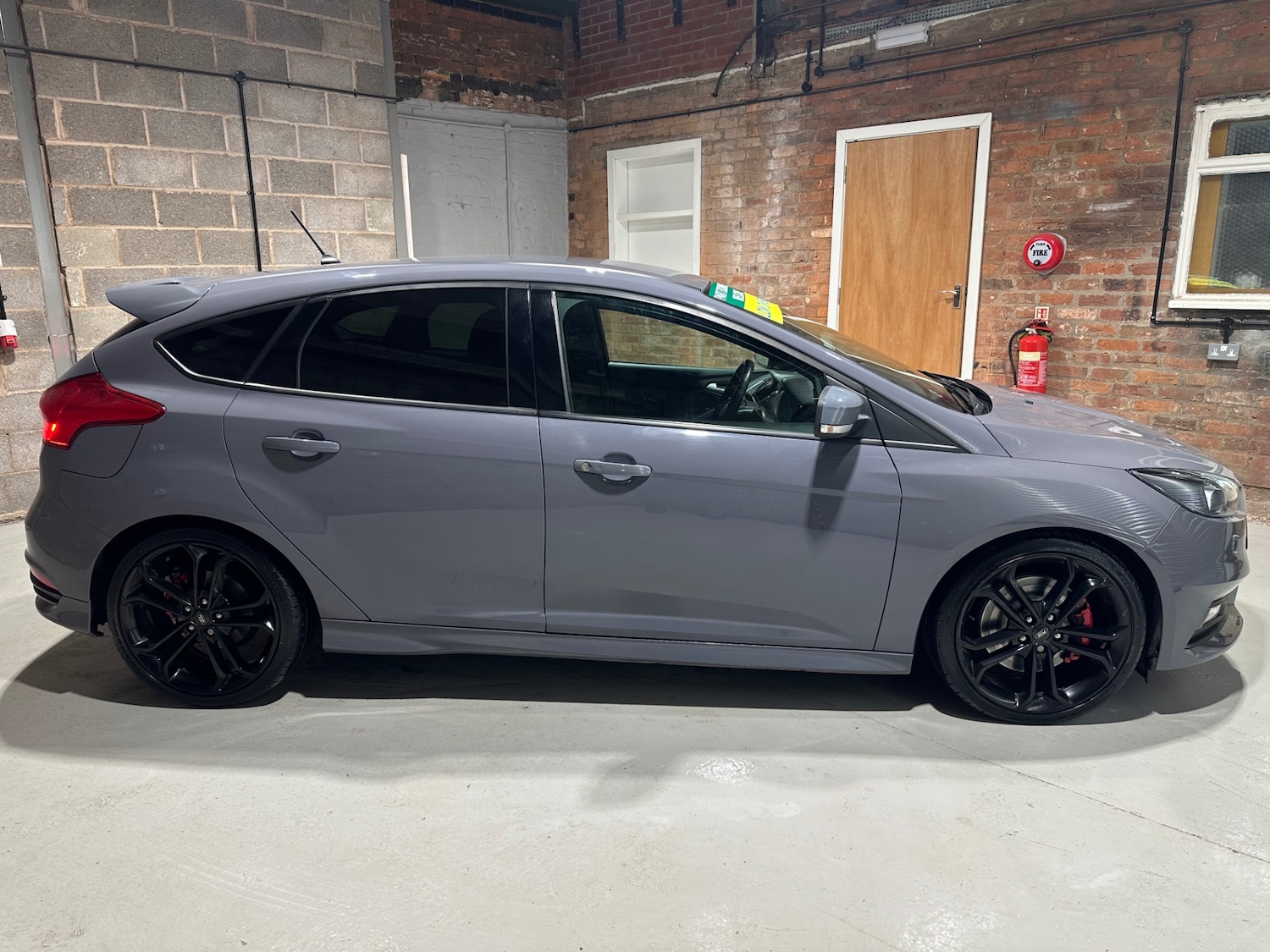 Used Ford Focus 2017 for sale - 77258613: Photo 5