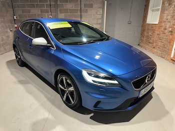 Volvo - V40