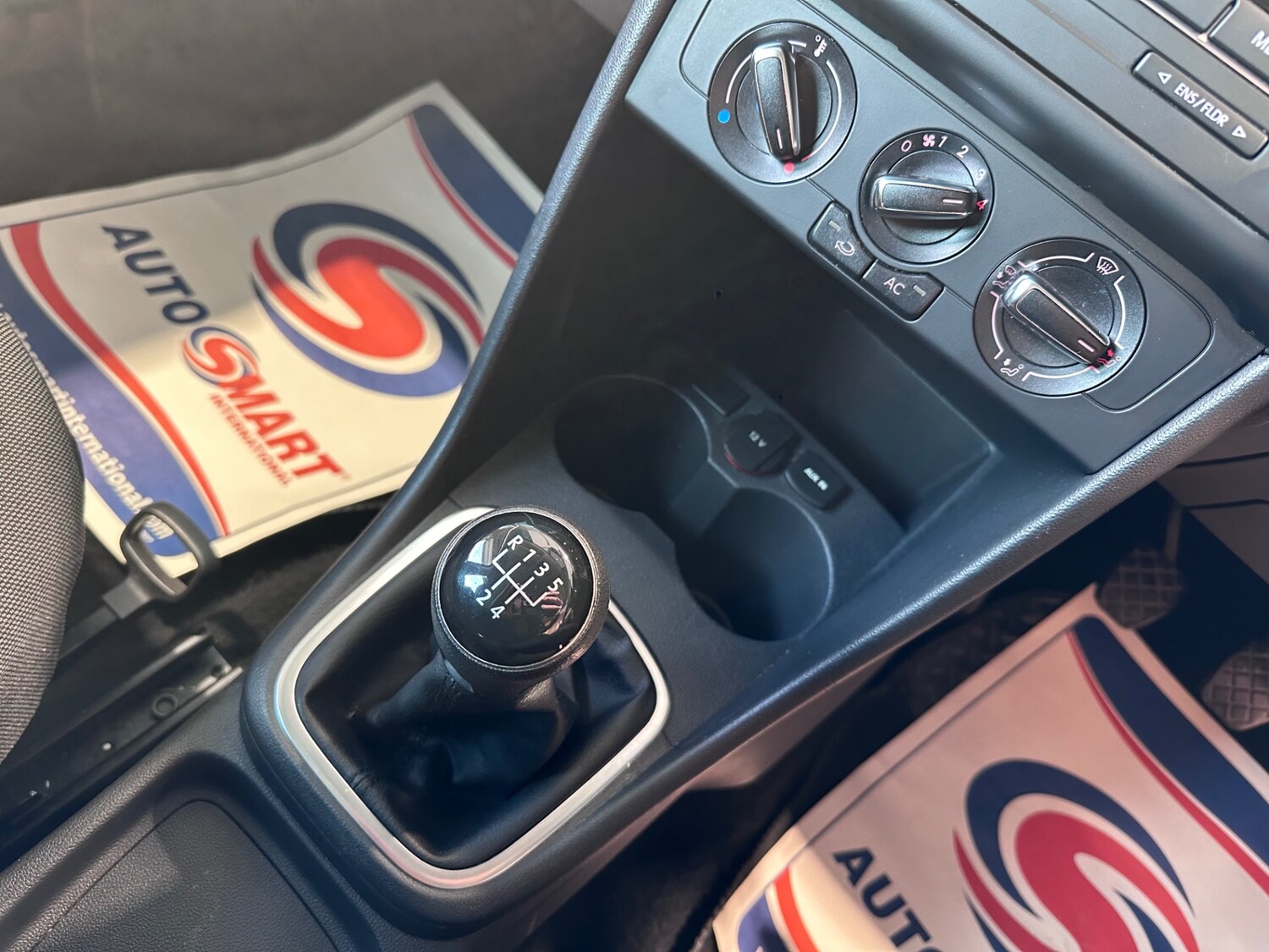 Used Volkswagen Polo 2013 for sale - 77833997: Photo 30