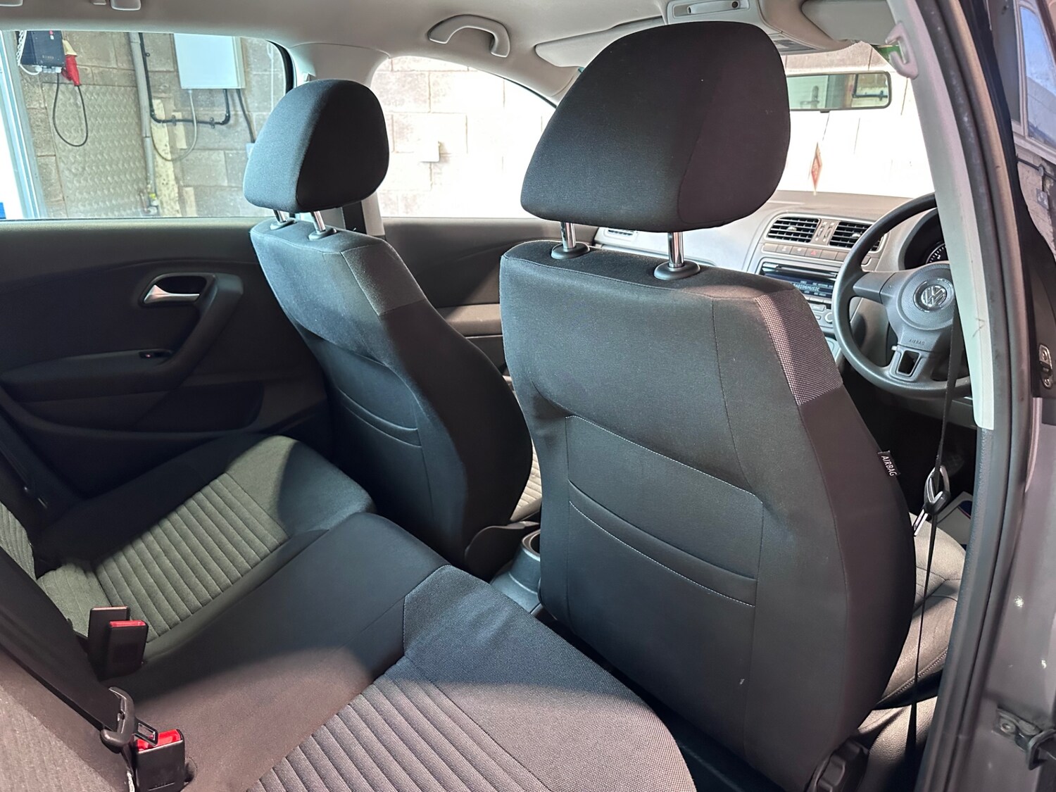 Used Volkswagen Polo 2013 for sale - 77833997: Photo 34