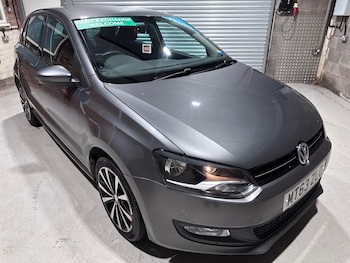 Used Volkswagen Polo 2013 for sale - 77833997: Photo