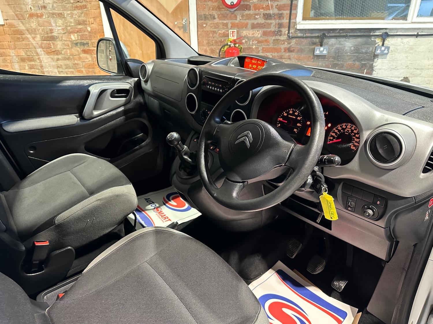 Used Citroen Berlingo Multispace 2015 for sale - 76709209: Photo 12