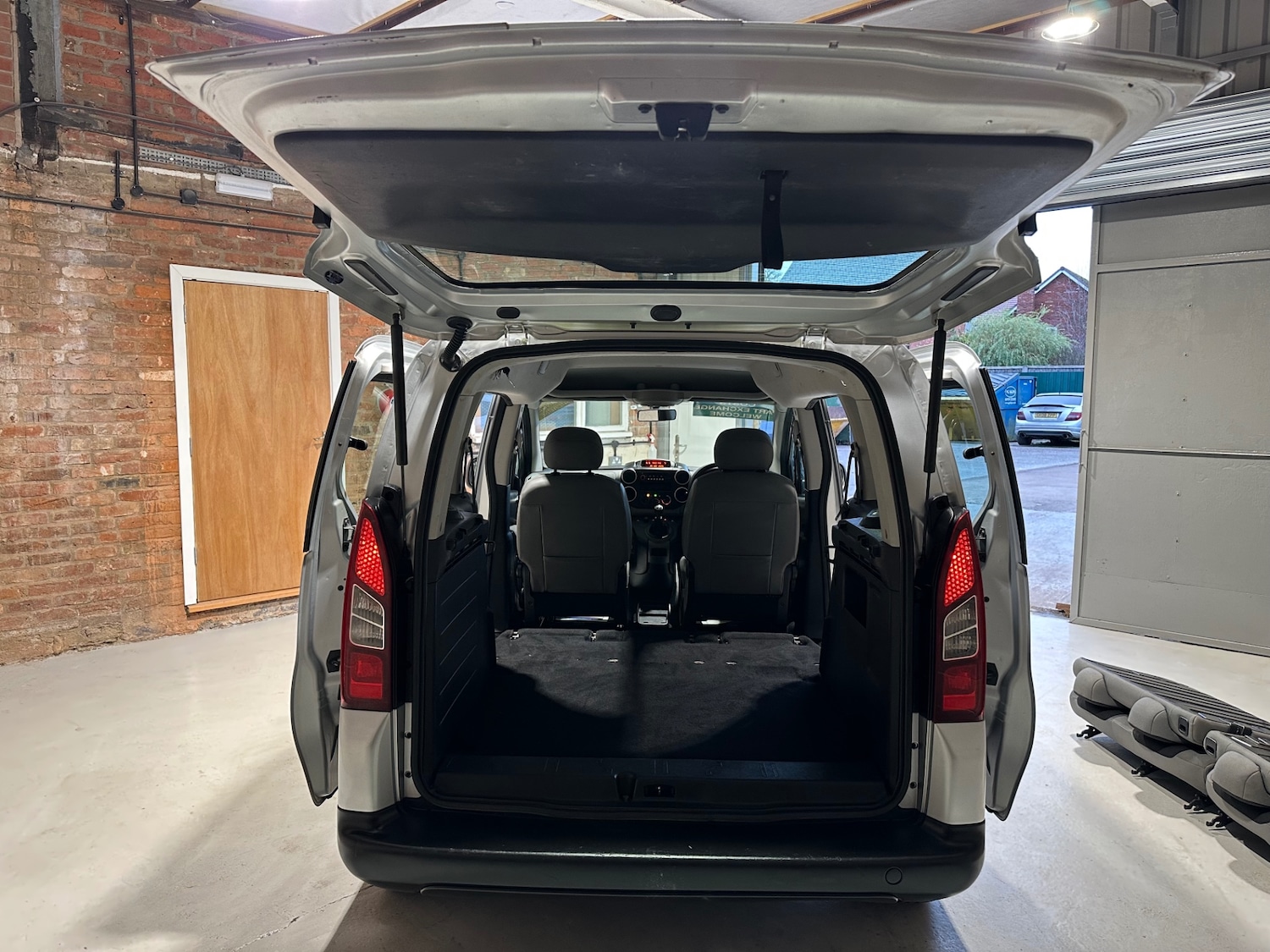 Used Citroen Berlingo Multispace 2015 for sale - 76709209: Photo 25