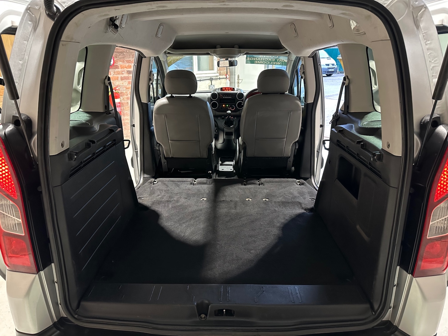 Used Citroen Berlingo Multispace 2015 for sale - 76709209: Photo 29