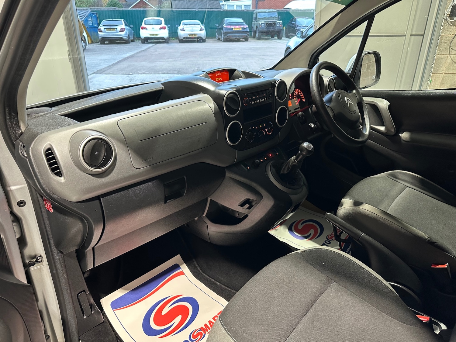 Used Citroen Berlingo Multispace 2015 for sale - 76709209: Photo 34