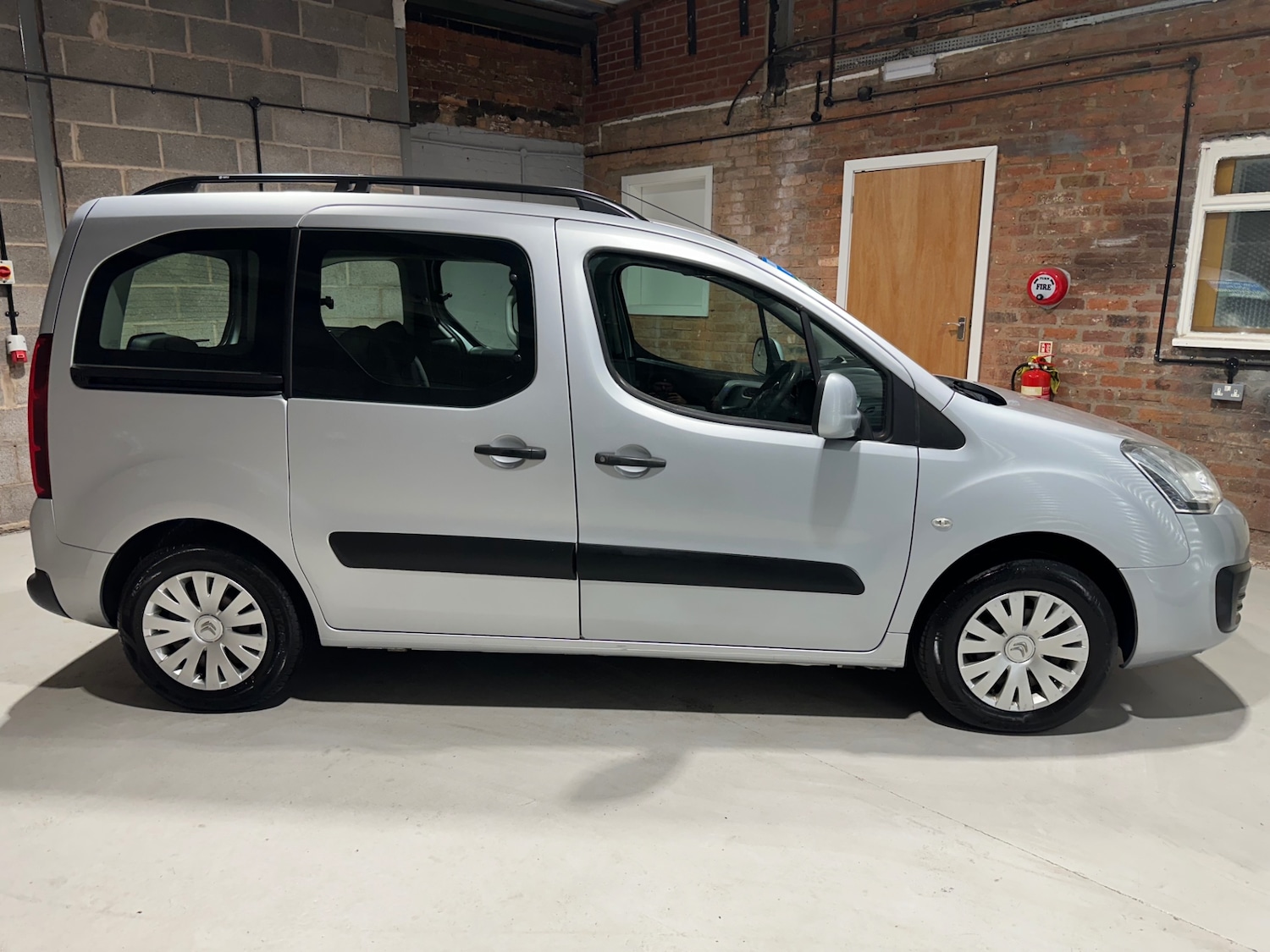 Used Citroen Berlingo Multispace 2015 for sale - 76709209: Photo 4