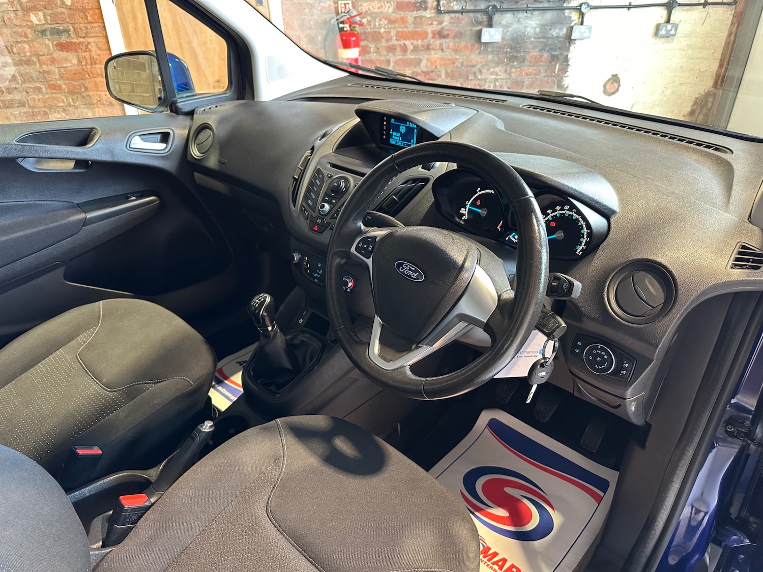 Used Ford Transit Courier 2017 for sale - 76905123: Photo 14