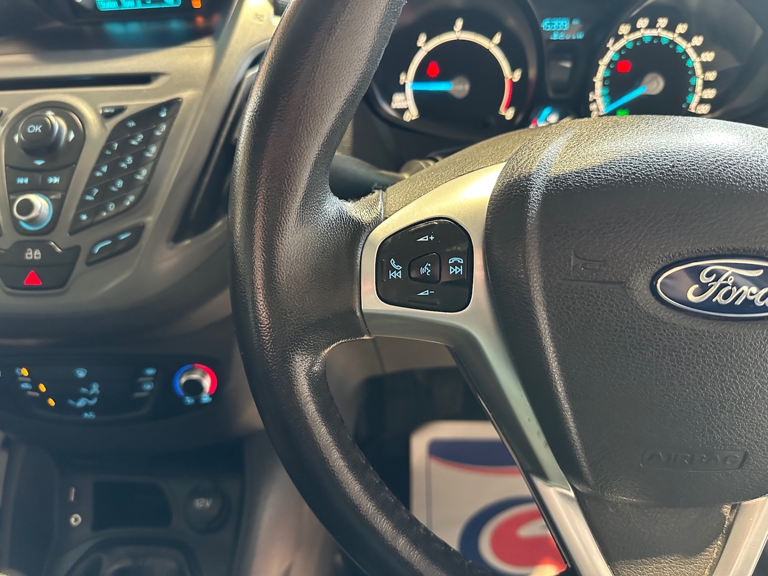 Used Ford Transit Courier 2017 for sale - 76905123: Photo 19