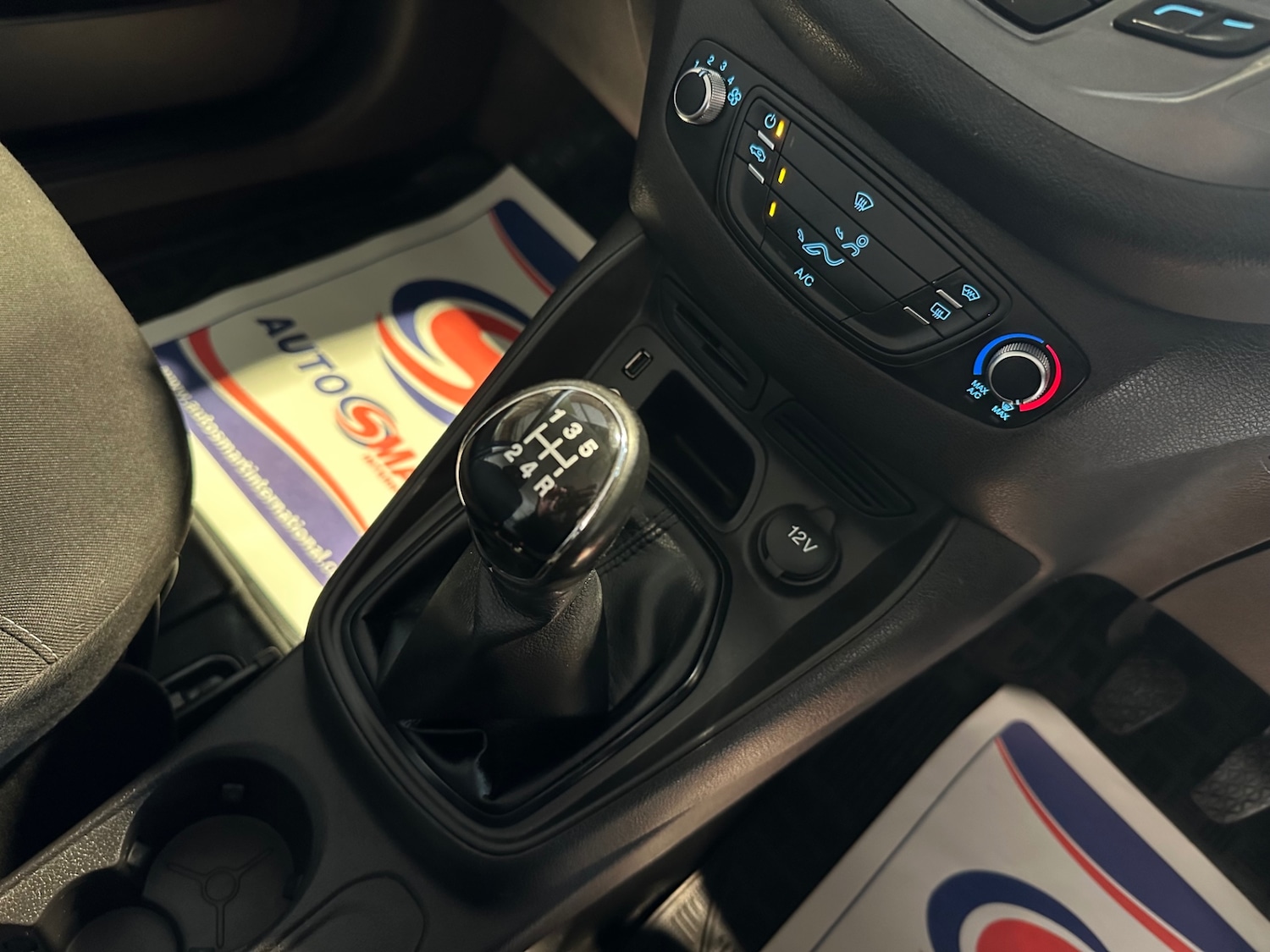 Used Ford Transit Courier 2017 for sale - 76905123: Photo 27