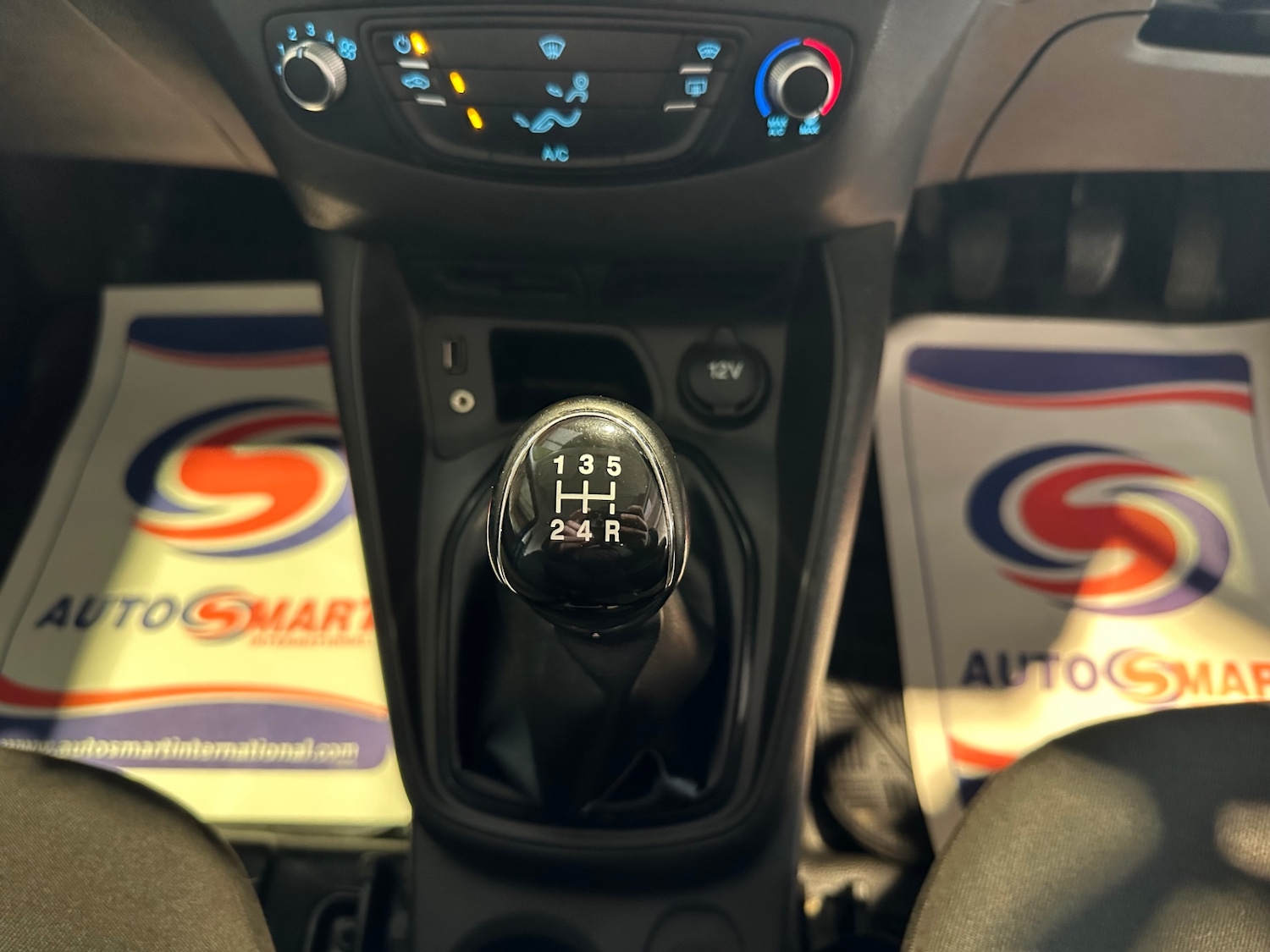 Used Ford Transit Courier 2017 for sale - 76905123: Photo 28