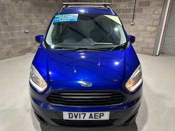 Used Ford Transit Courier 2017 for sale - 76905123: Photo