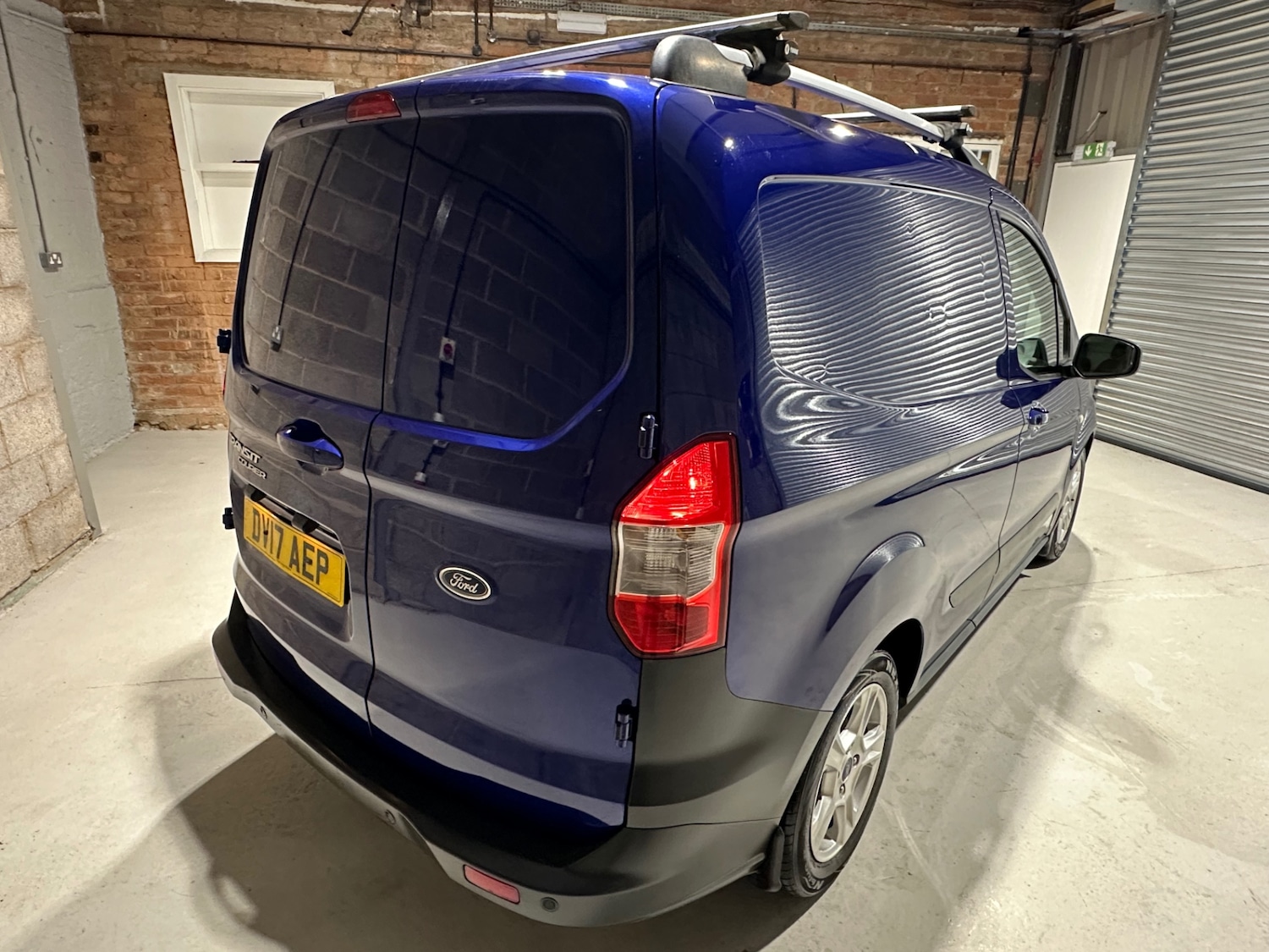 Used Ford Transit Courier 2017 for sale - 76905123: Photo 6