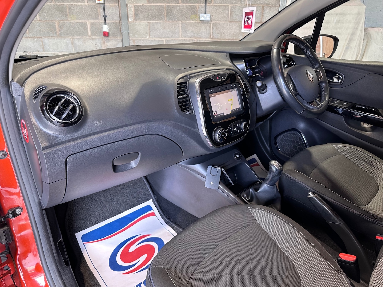 Used Renault Captur 2016 for sale - 78198055: Photo 43