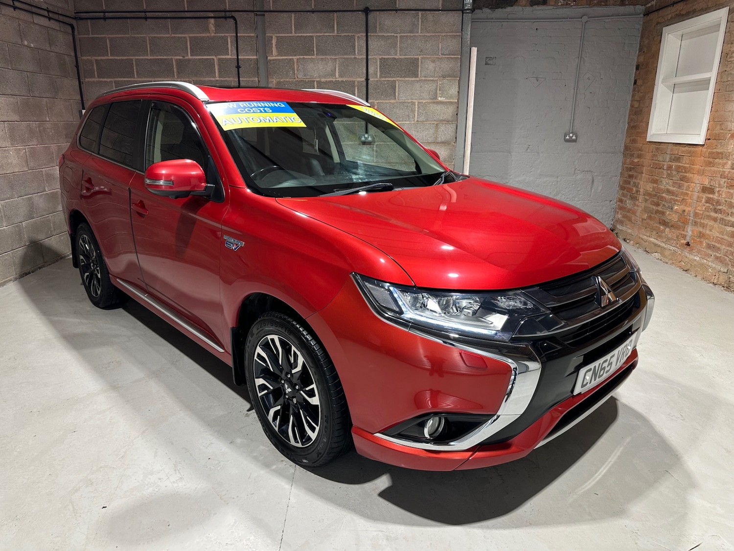 Used Mitsubishi Outlander 2015 for sale - 76588567: Photo 1