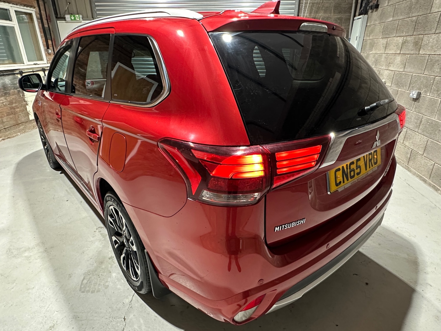 Used Mitsubishi Outlander 2015 for sale - 76588567: Photo 7