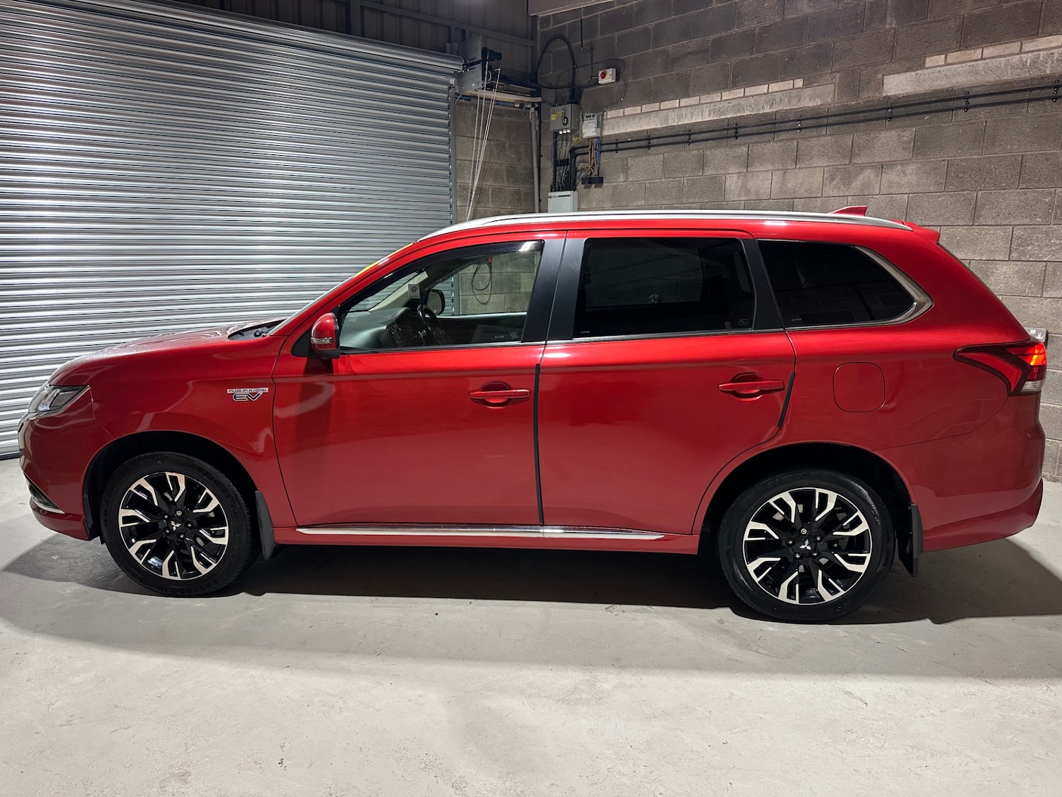Used Mitsubishi Outlander 2015 for sale - 76588567: Photo 8