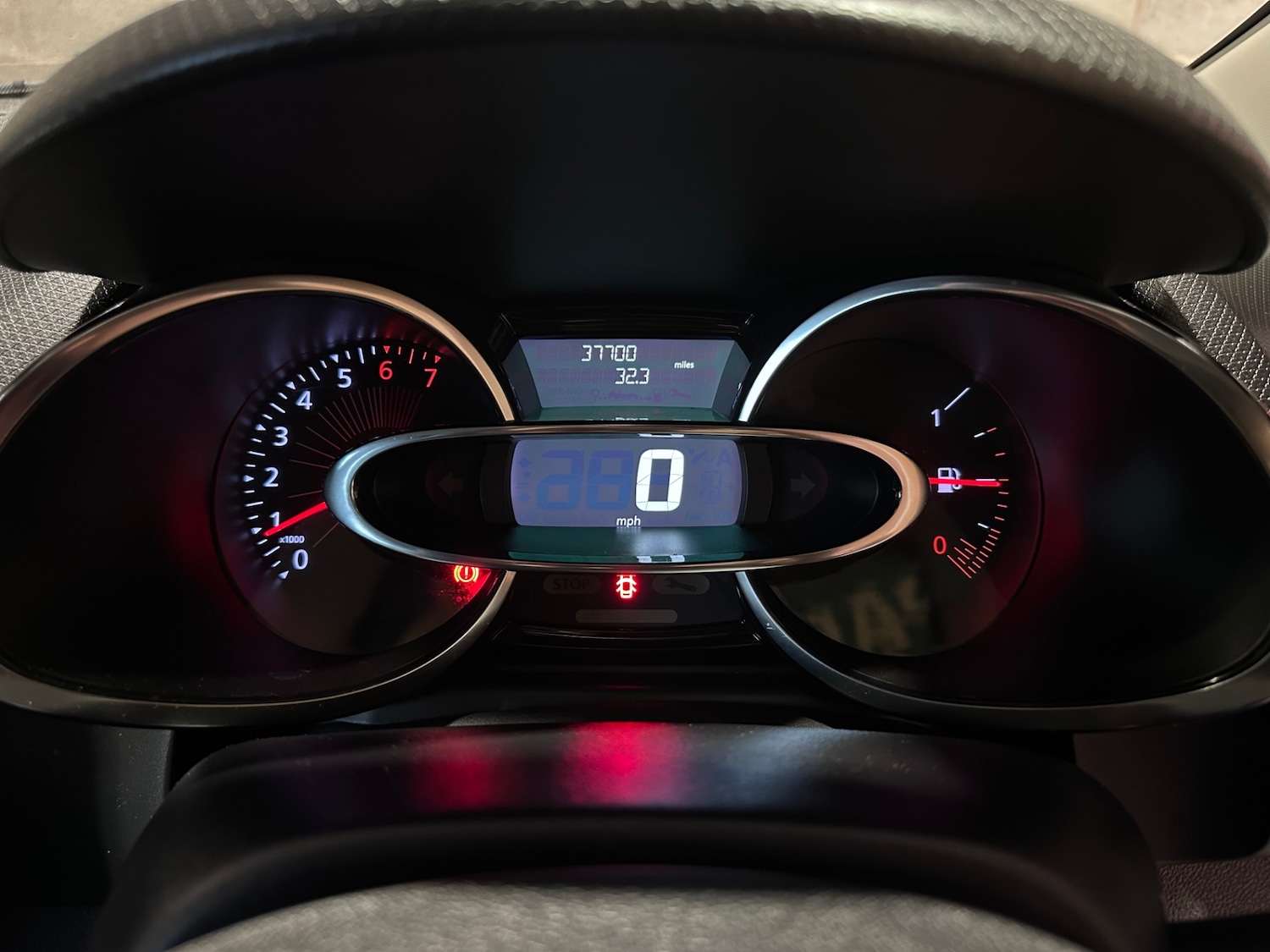 Used Renault Clio 2016 for sale - 77640971: Photo 22