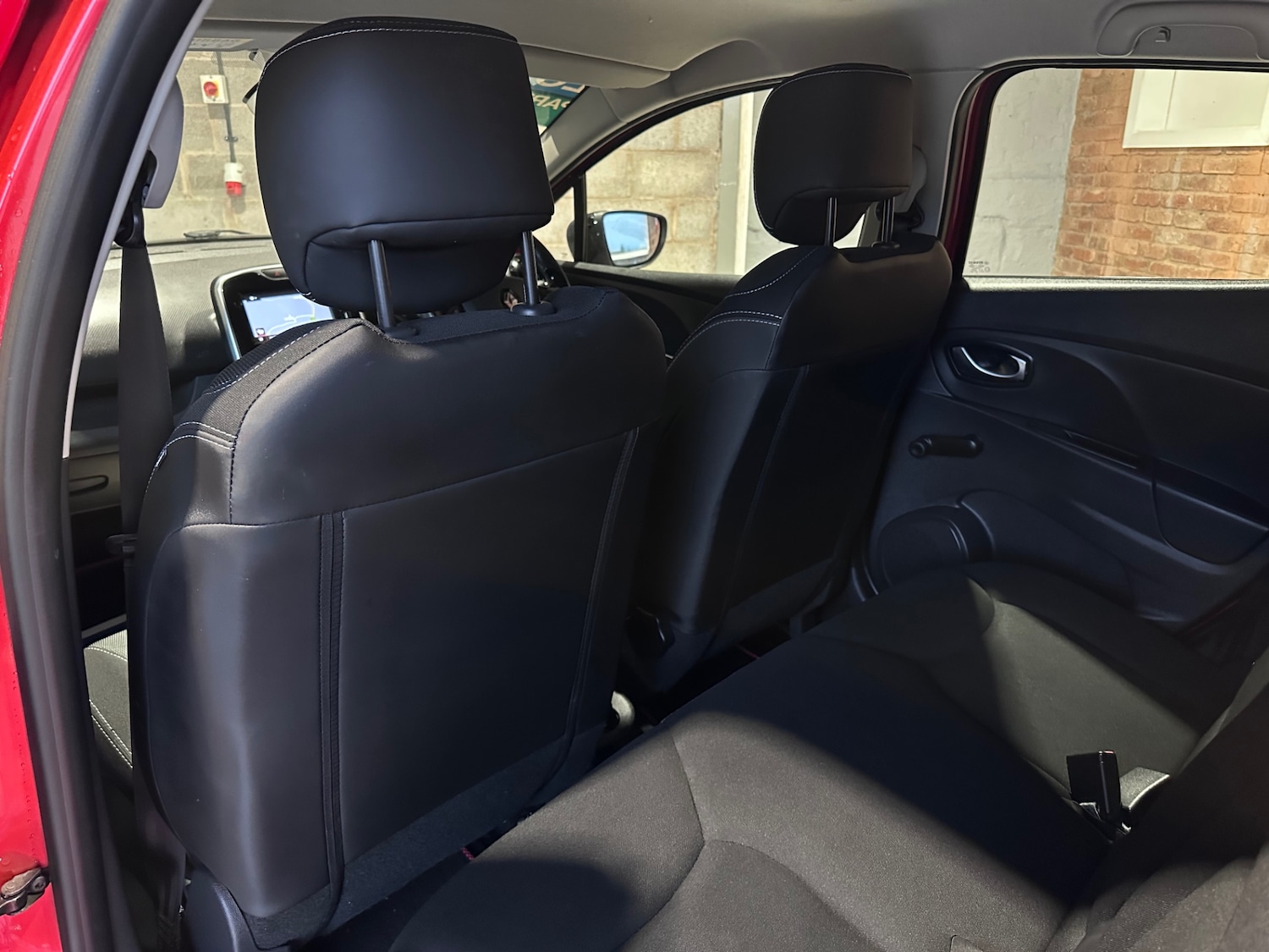 Used Renault Clio 2016 for sale - 77640971: Photo 39