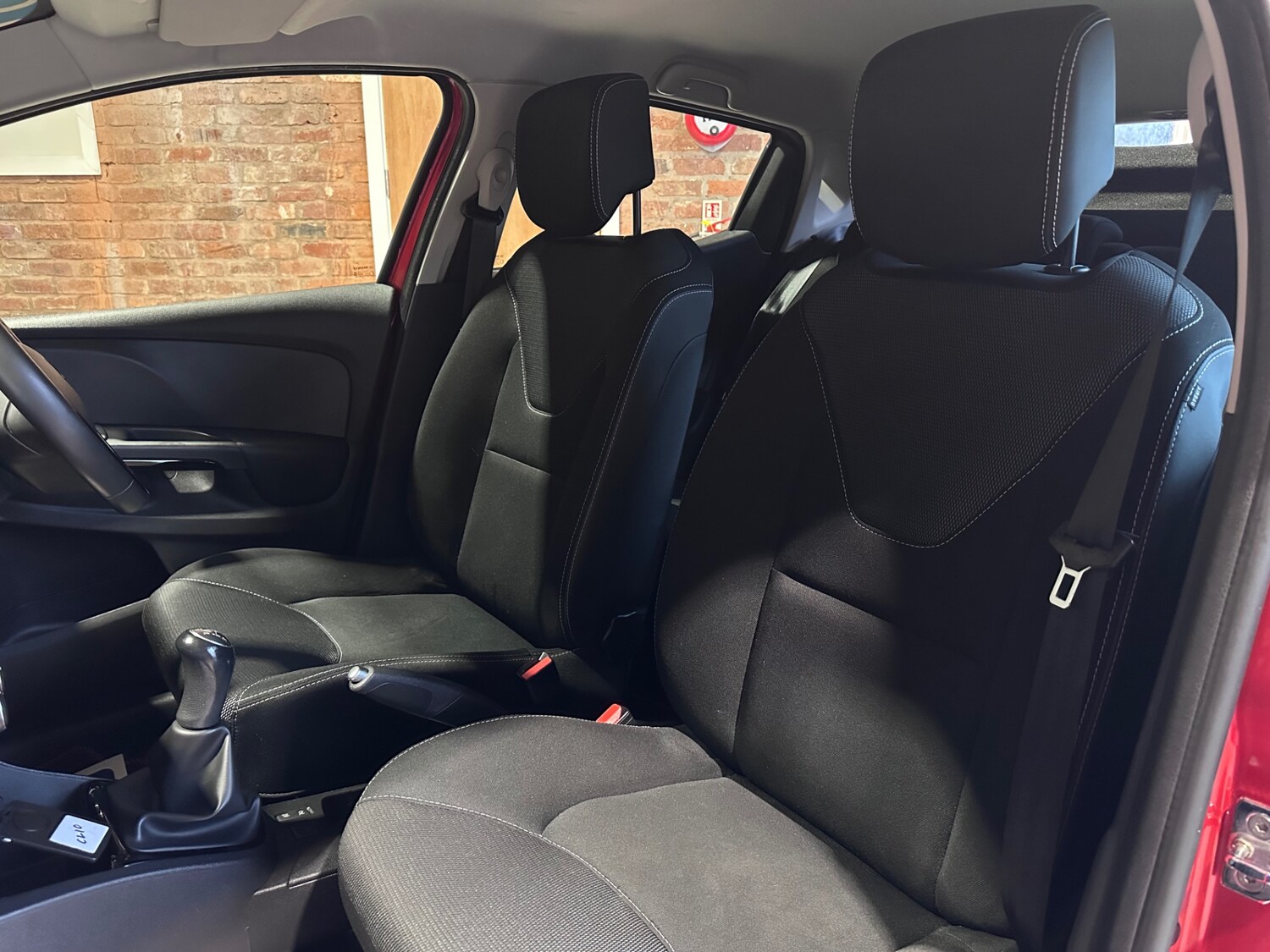 Used Renault Clio 2016 for sale - 77640971: Photo 41