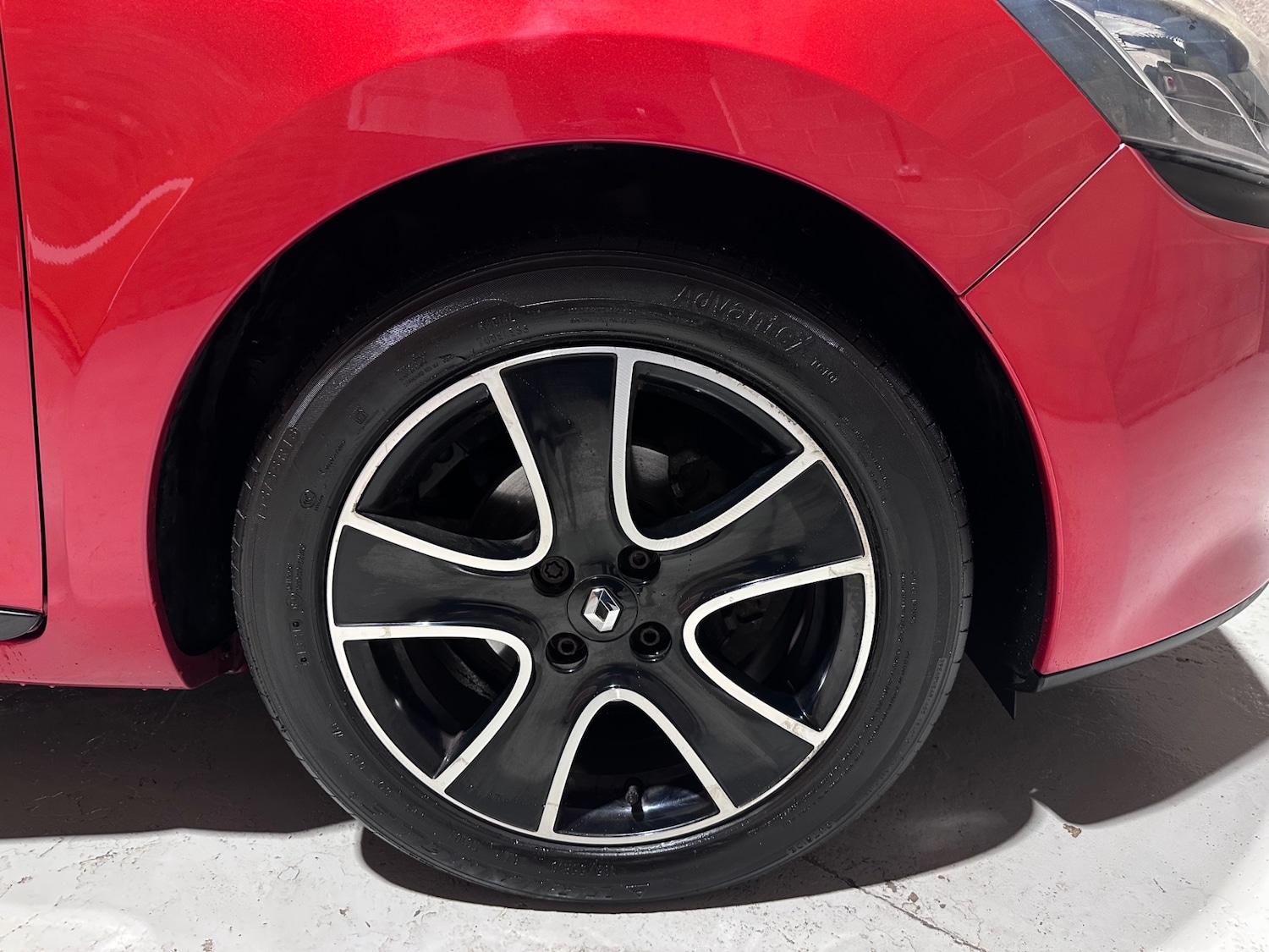 Used Renault Clio 2016 for sale - 77640971: Photo 46