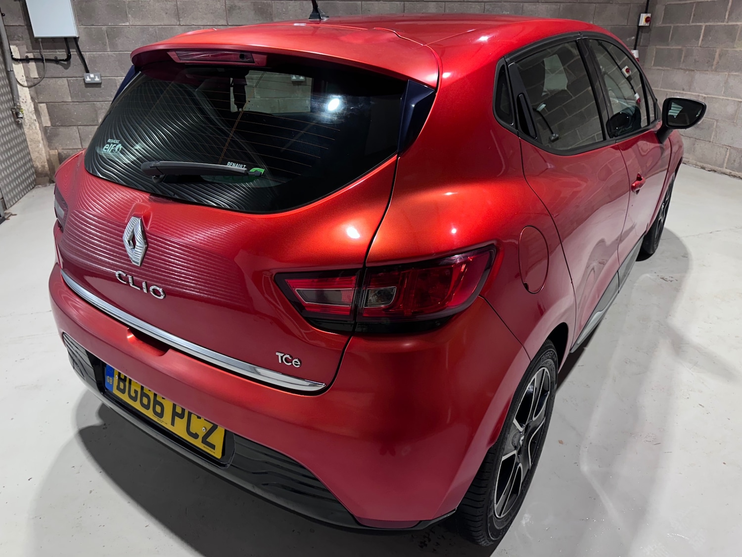 Used Renault Clio 2016 for sale - 77640971: Photo 6