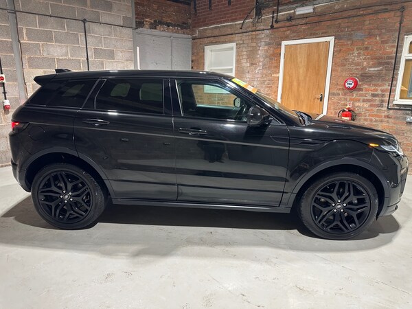 Used Land Rover Range Rover Evoque 2017 for sale - 76127721: Photo 4