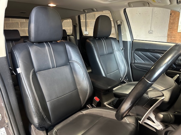 Used Mitsubishi Outlander 2015 for sale - 76332308: Photo 10