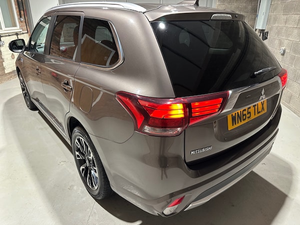 Used Mitsubishi Outlander 2015 for sale - 76332308: Photo 7