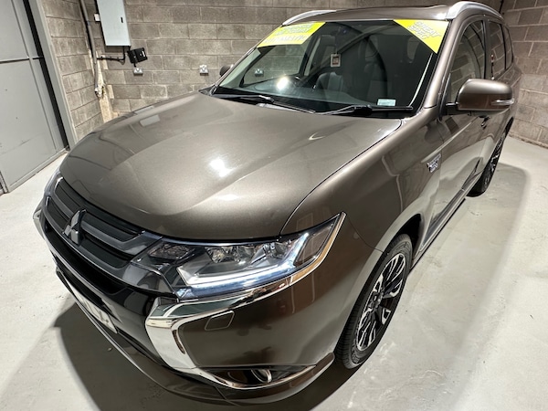 Used Mitsubishi Outlander 2015 for sale - 76332308: Photo 9
