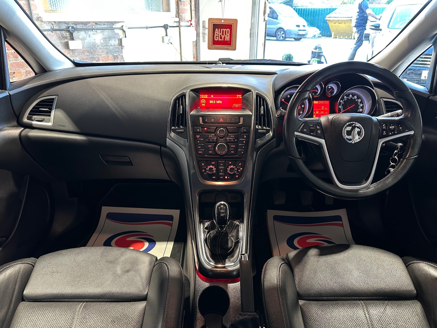 Used Vauxhall Astra 2013 for sale - 76602727: Photo 14