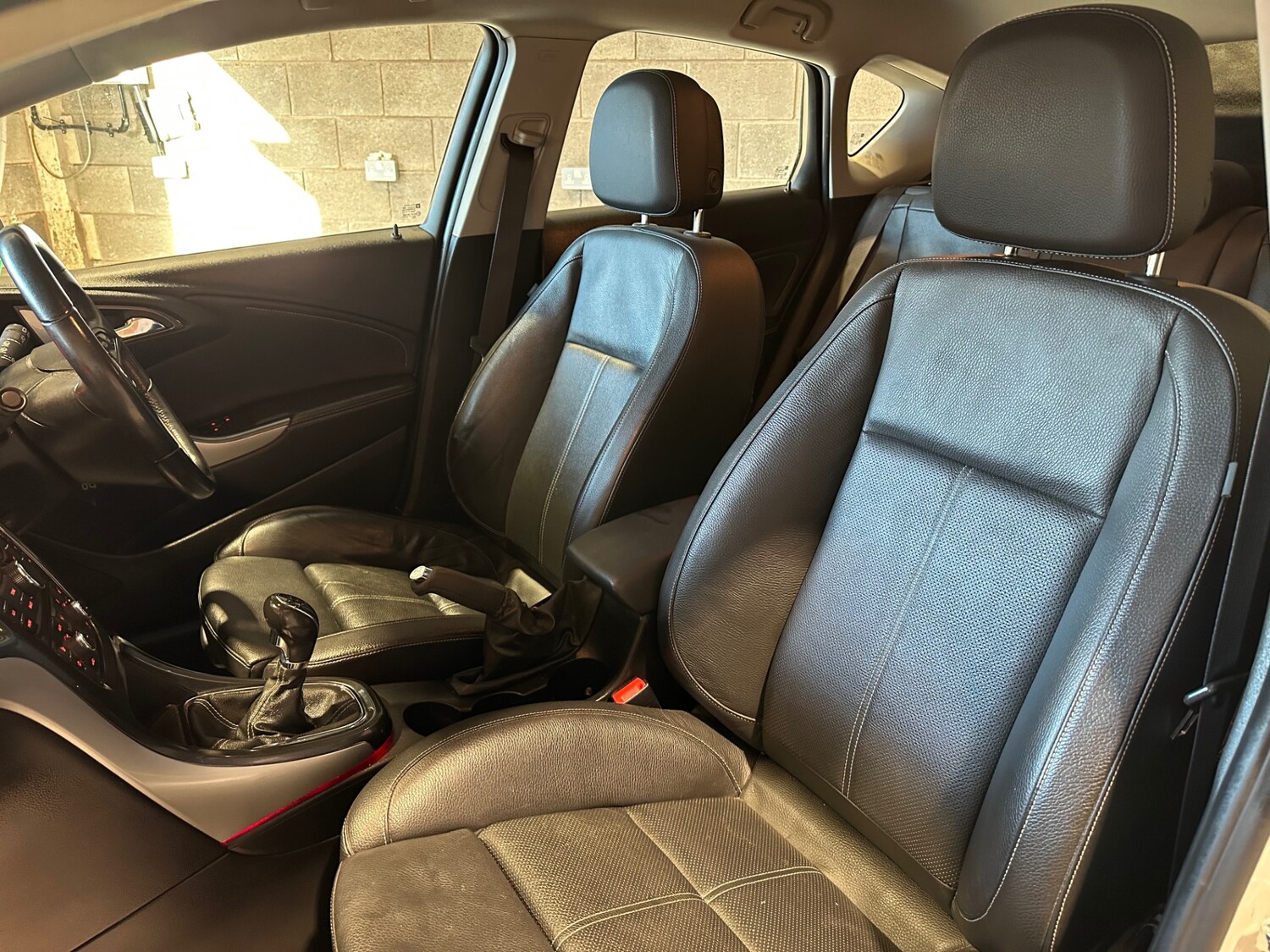 Used Vauxhall Astra 2013 for sale - 76602727: Photo 26